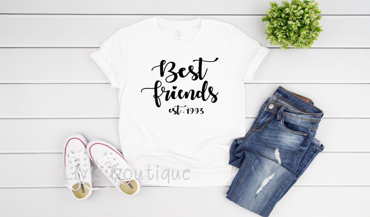 Best Friends Sweatshirt - Liv's Boutique