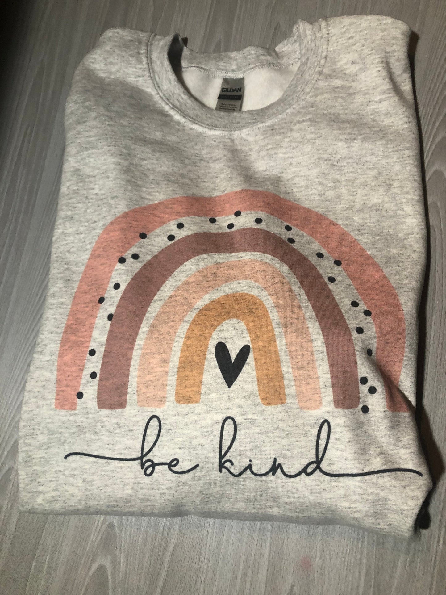 Be kind Rainbow Sweatshirt