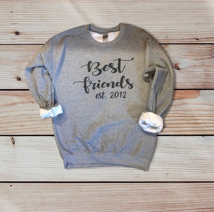 Best Friends Sweatshirt - Liv's Boutique